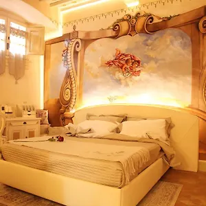  Apartment Decameron House